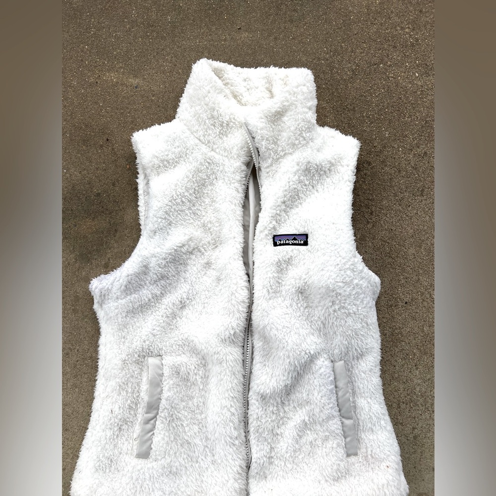 Patagonia White Sherpa Fleece Vest